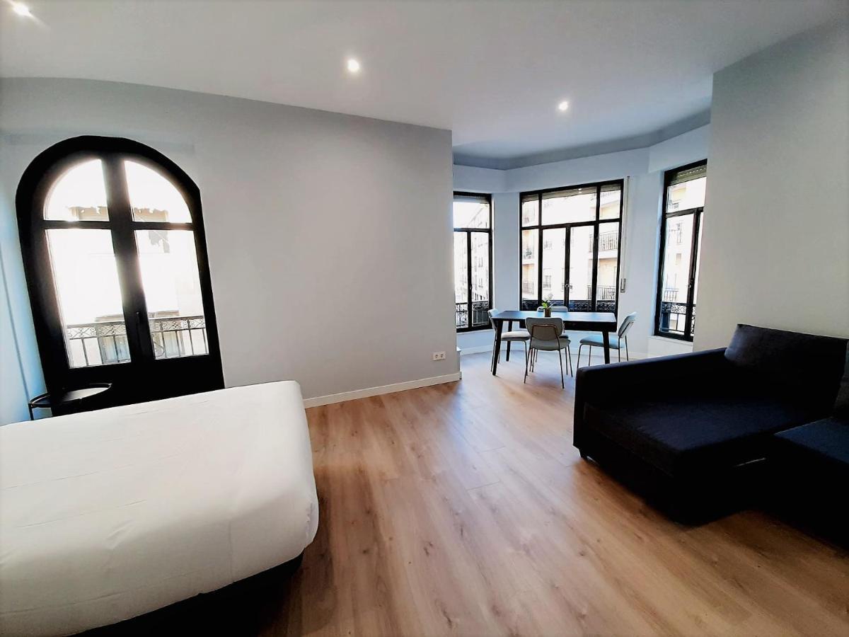 Apartamentos Vega By Gaiarooms ซาลามังกา ภายนอก รูปภาพ